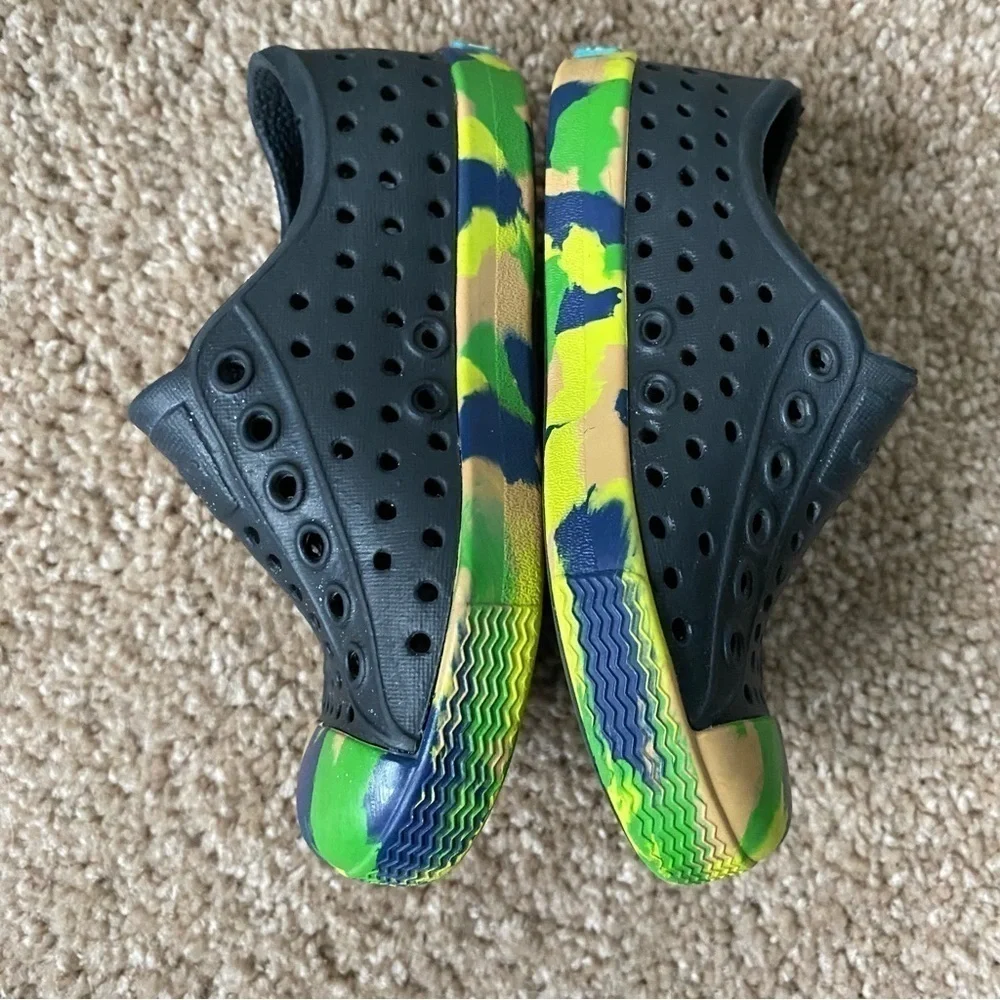Native | Boy's Slip On Multicolor Sneakers Size 6